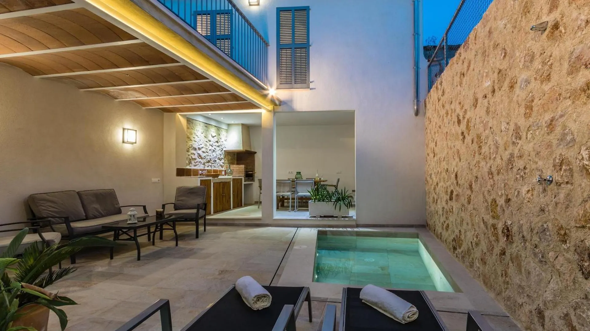 Historic Pollensa Townhouse Casa Bugera 3 Bedrooms Private Pool Walking Distance To Centre Pollenca