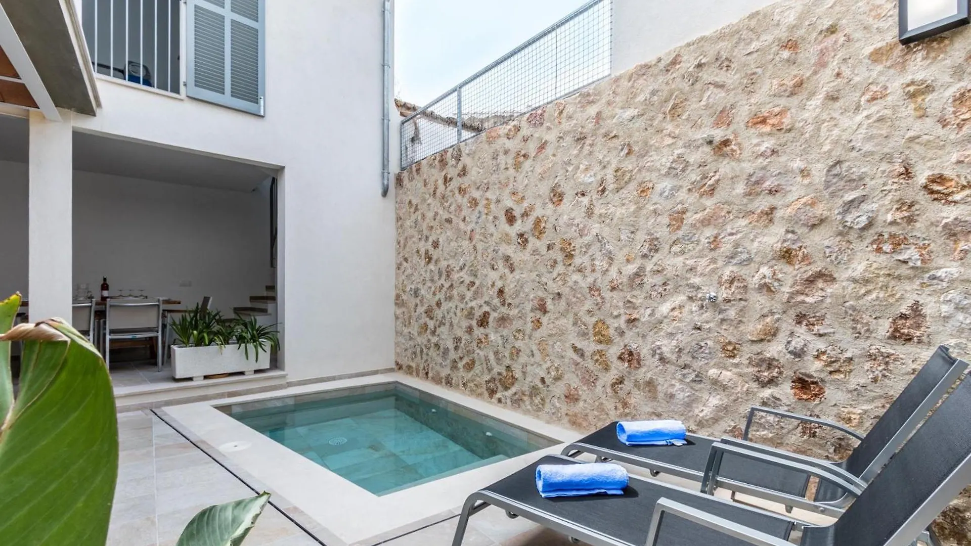 Villa Historic Pollensa Townhouse Casa Bugera 3 Bedrooms Private Pool Walking Distance To Centre Spain