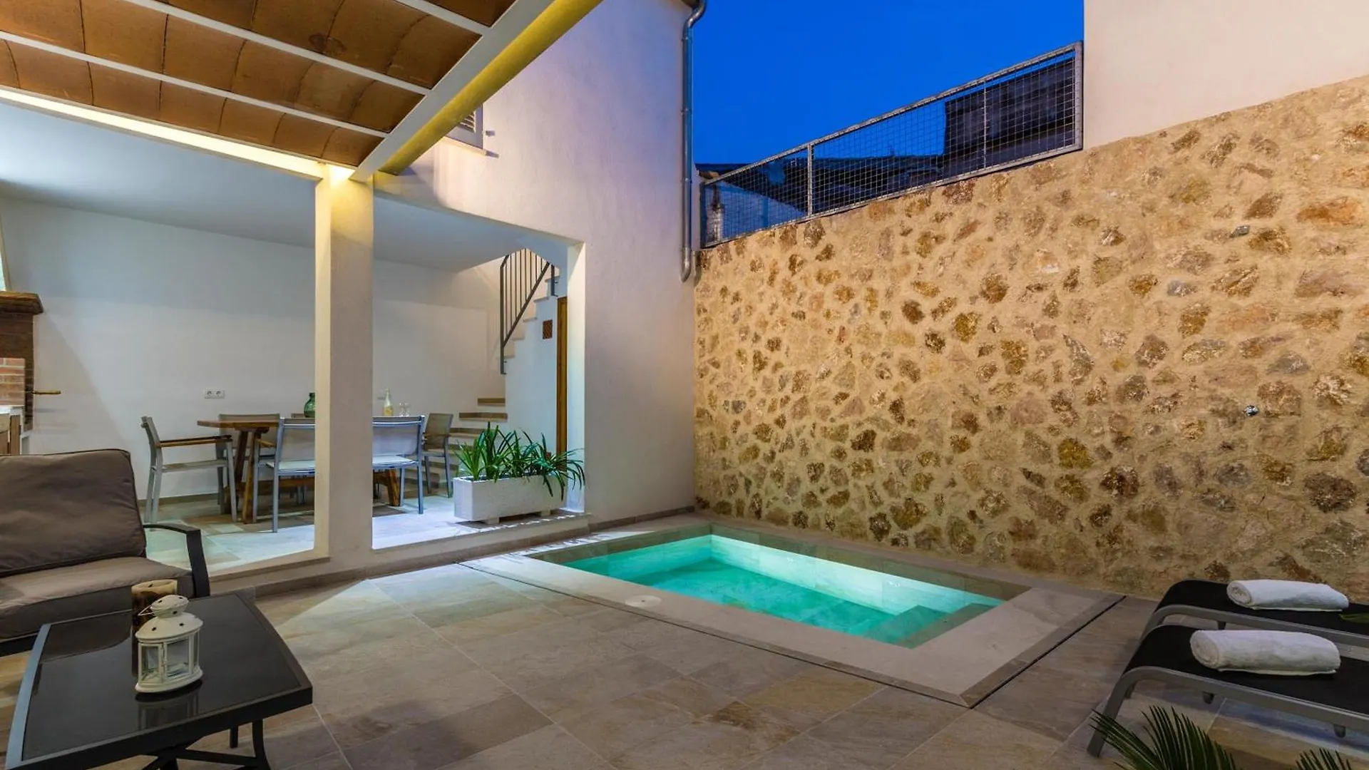 Historic Pollensa Townhouse Casa Bugera 3 Bedrooms Private Pool Walking Distance To Centre Villa Pollenca
