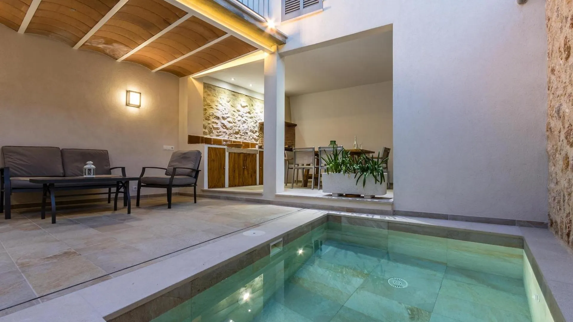 Historic Pollensa Townhouse Casa Bugera 3 Bedrooms Private Pool Walking Distance To Centre Villa Pollenca